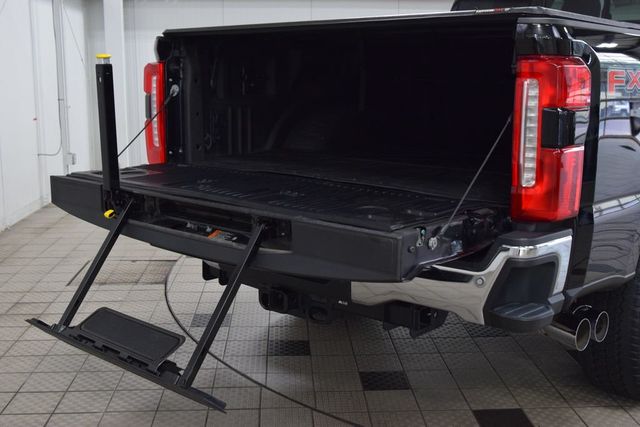 2023 Ford Super Duty F-250 SRW Lariat - 23051898 - 25