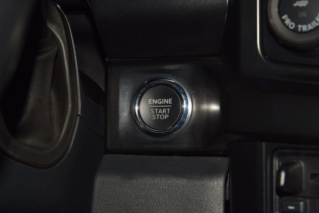 2023 Ford Super Duty F-250 SRW Lariat - 23051898 - 37
