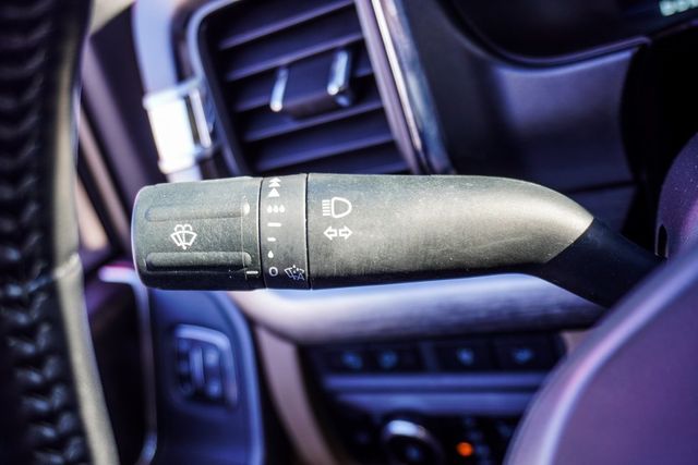 2023 Ford Super Duty F-250 SRW Lariat - 22957707 - 19