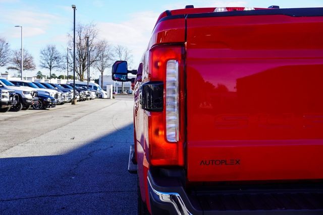 2023 Ford Super Duty F-250 SRW Lariat - 22957707 - 36