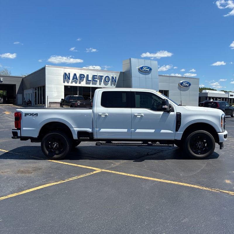 2023 Ford Super Duty F-250 SRW Lariat - 23050752 - 11