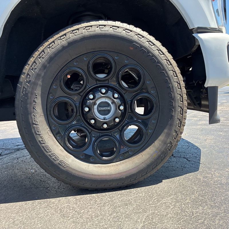 2023 Ford Super Duty F-250 SRW Lariat - 23050752 - 14