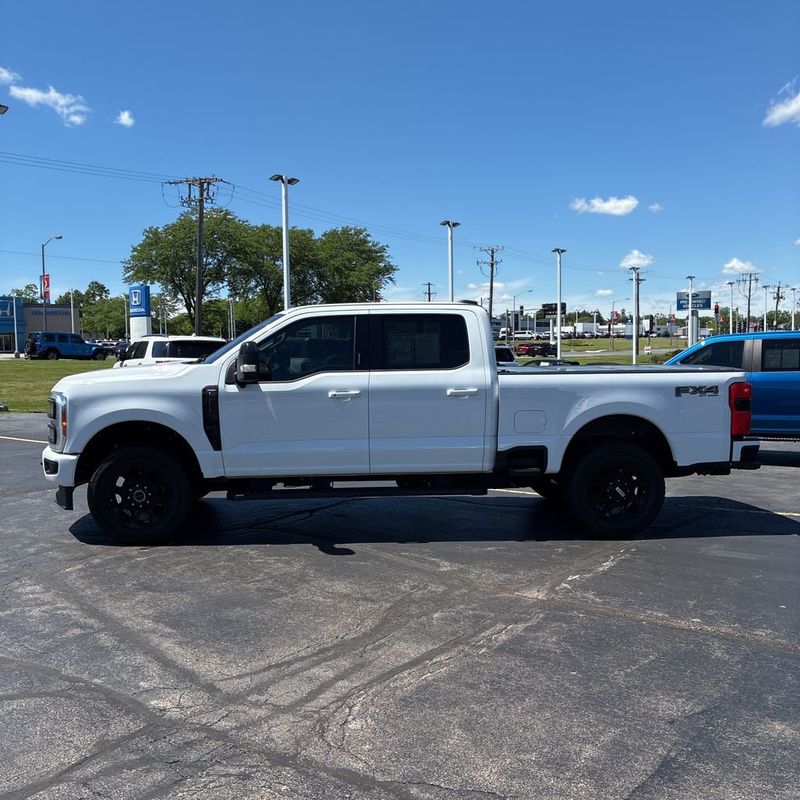2023 Ford Super Duty F-250 SRW Lariat - 23050752 - 6