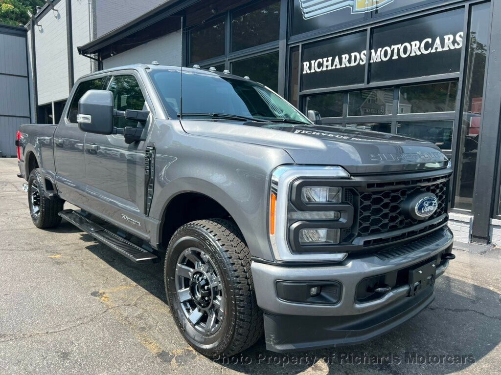 2023 Ford Super Duty F-250 SRW LARIAT 4WD Crew Cab 6.75' Box - 22537695 - 0