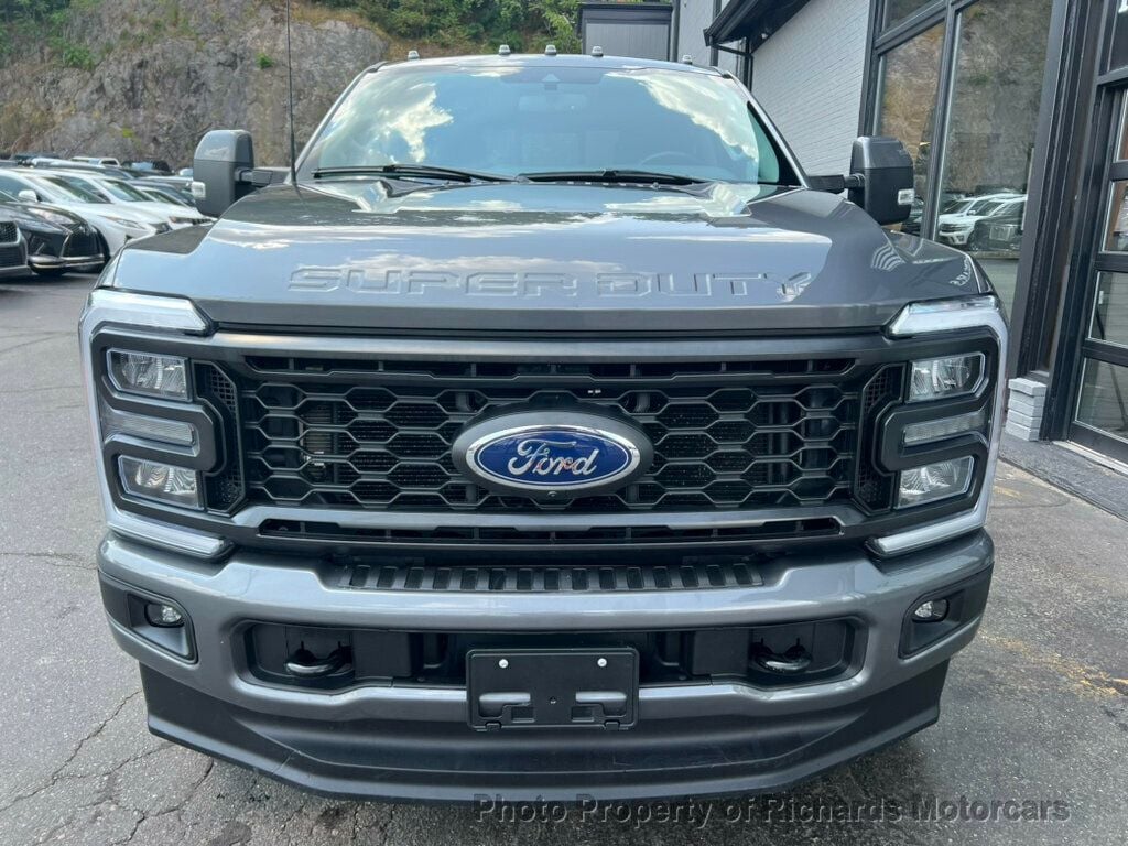 2023 Ford Super Duty F-250 SRW LARIAT 4WD Crew Cab 6.75' Box - 22537695 - 9