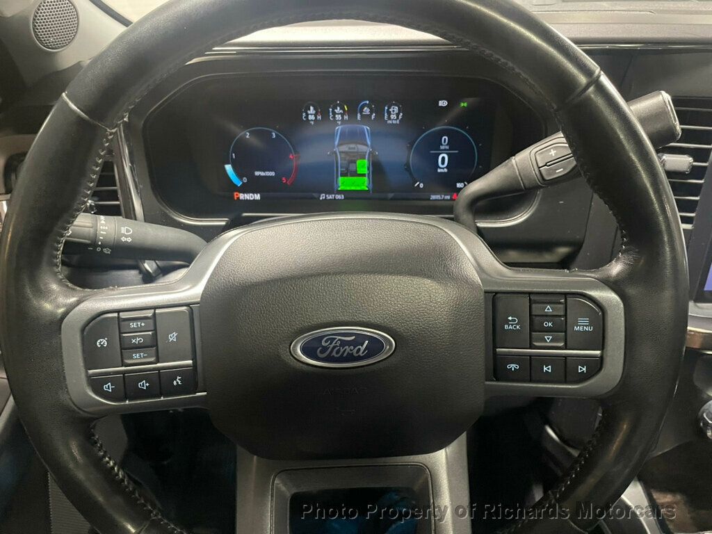 2023 Ford F-250 Lariat photo 16