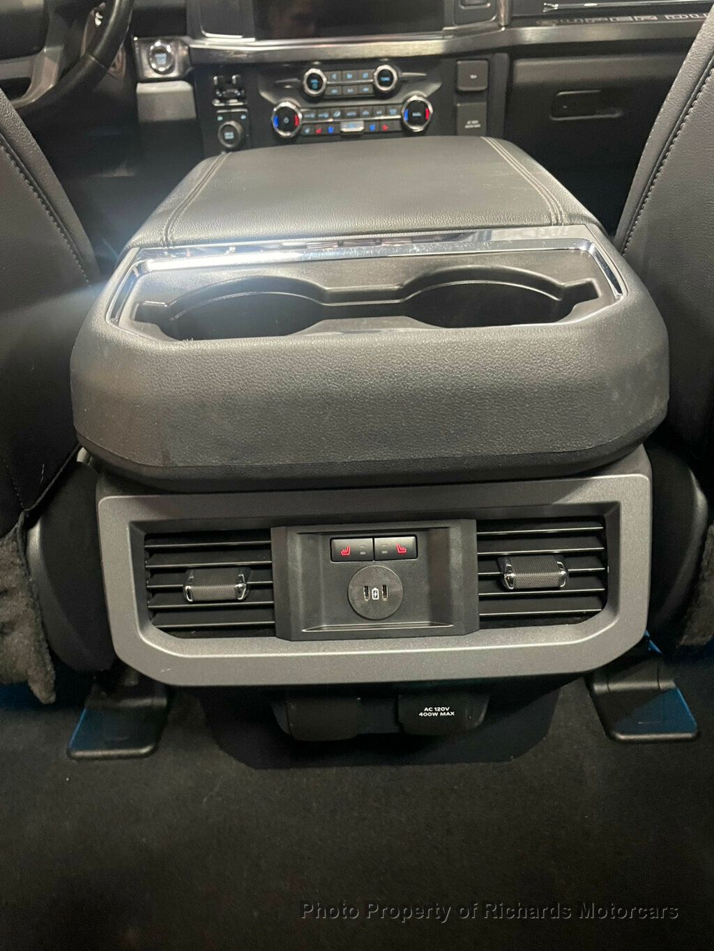 2023 Ford F-250 Lariat photo 20