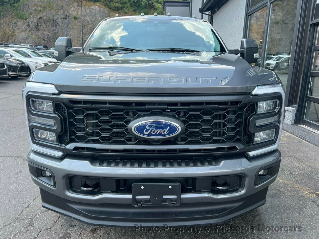 2023 Ford Super Duty F-250 SRW LARIAT 4WD SuperCab 6.75' Box - 22537695 - 9