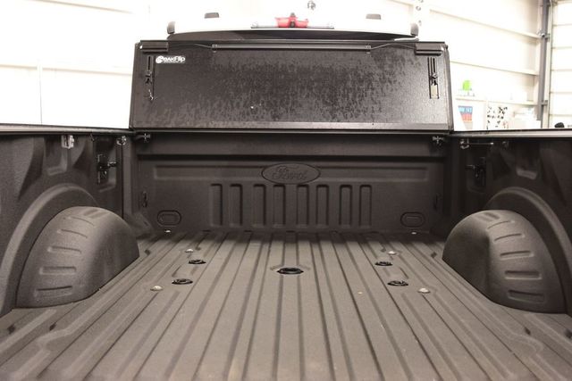 2023 Ford Super Duty F-250 SRW Lariat Black Pack FX4 - 23050752 - 19