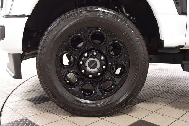 2023 Ford Super Duty F-250 SRW Lariat Black Pack FX4 - 23050752 - 24
