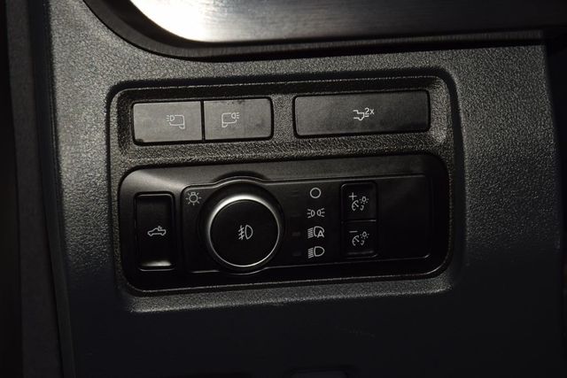2023 Ford Super Duty F-250 SRW Lariat Black Pack FX4 - 23050752 - 33