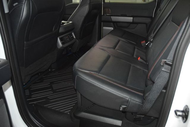2023 Ford Super Duty F-250 SRW Lariat Black Pack FX4 - 23050752 - 41