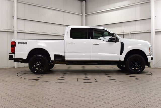 2023 Ford Super Duty F-250 SRW Lariat Black Pack FX4 - 23050752 - 8