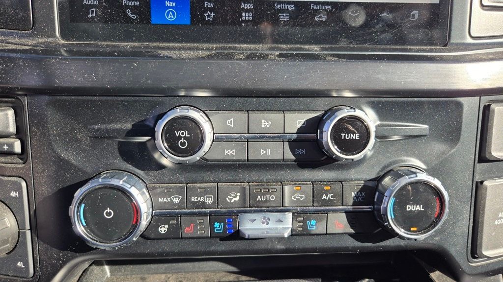 2023 Ford Super Duty F-250 SRW Lariat Sport FX4 Leveled - 22926053 - 19