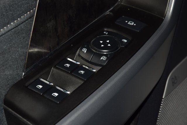 2023 Ford Super Duty F-250 SRW Lariat Sport FX4 Leveled - 22926053 - 45