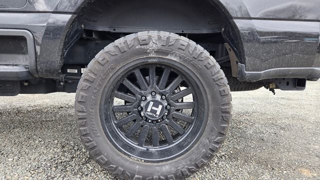 2023 Ford Super Duty F-250 SRW Lariat Ultimate Leveled - 22987553 - 10