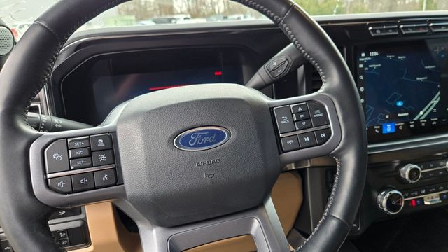 2023 Ford Super Duty F-250 SRW Lariat Ultimate Leveled - 22987553 - 16