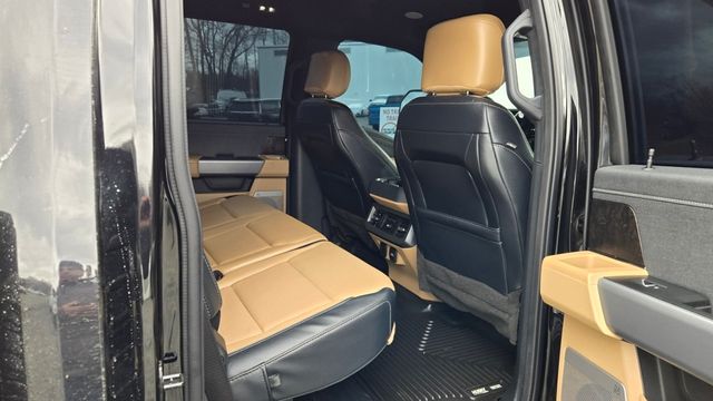 2023 Ford Super Duty F-250 SRW Lariat Ultimate Leveled - 22987553 - 25