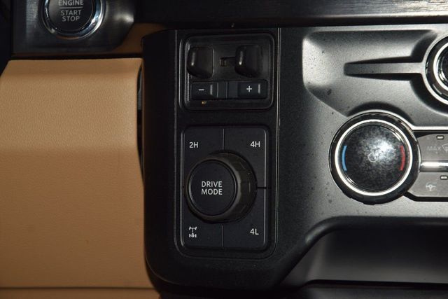 2023 Ford Super Duty F-250 SRW Lariat Ultimate Leveled - 22987553 - 29