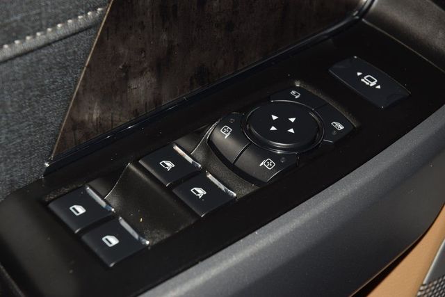 2023 Ford Super Duty F-250 SRW Lariat Ultimate Leveled - 22987553 - 44