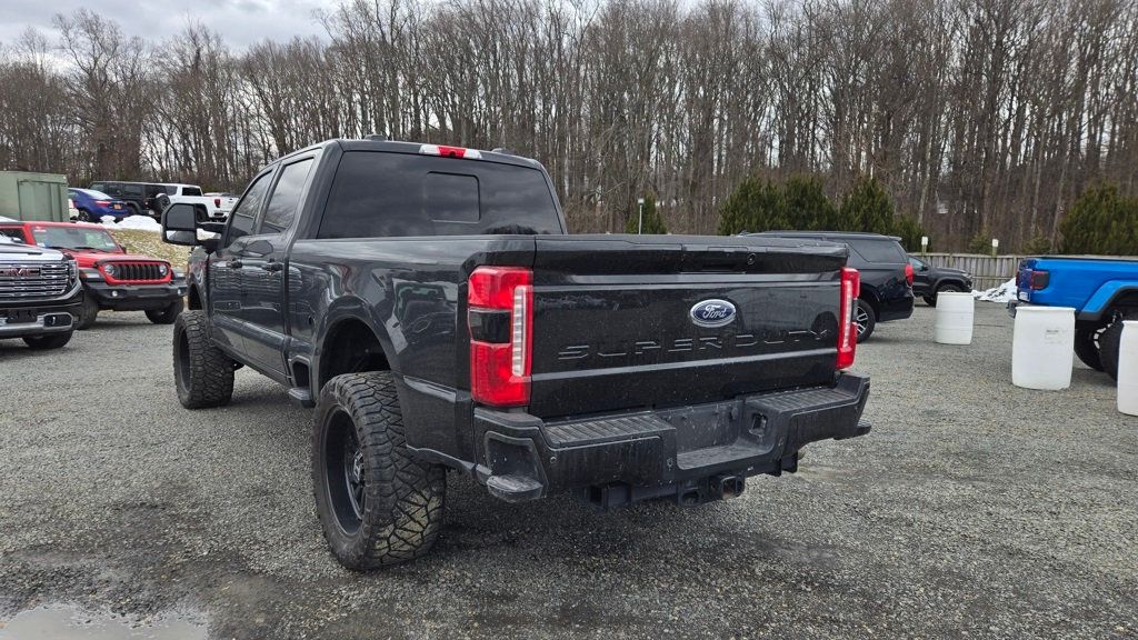 2023 Ford Super Duty F-250 SRW Lariat Ultimate Leveled - 22987553 - 4