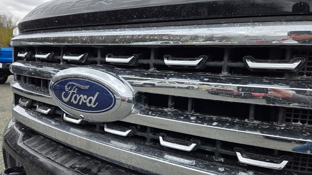 2023 Ford Super Duty F-250 SRW Lariat Ultimate Leveled - 22987553 - 7