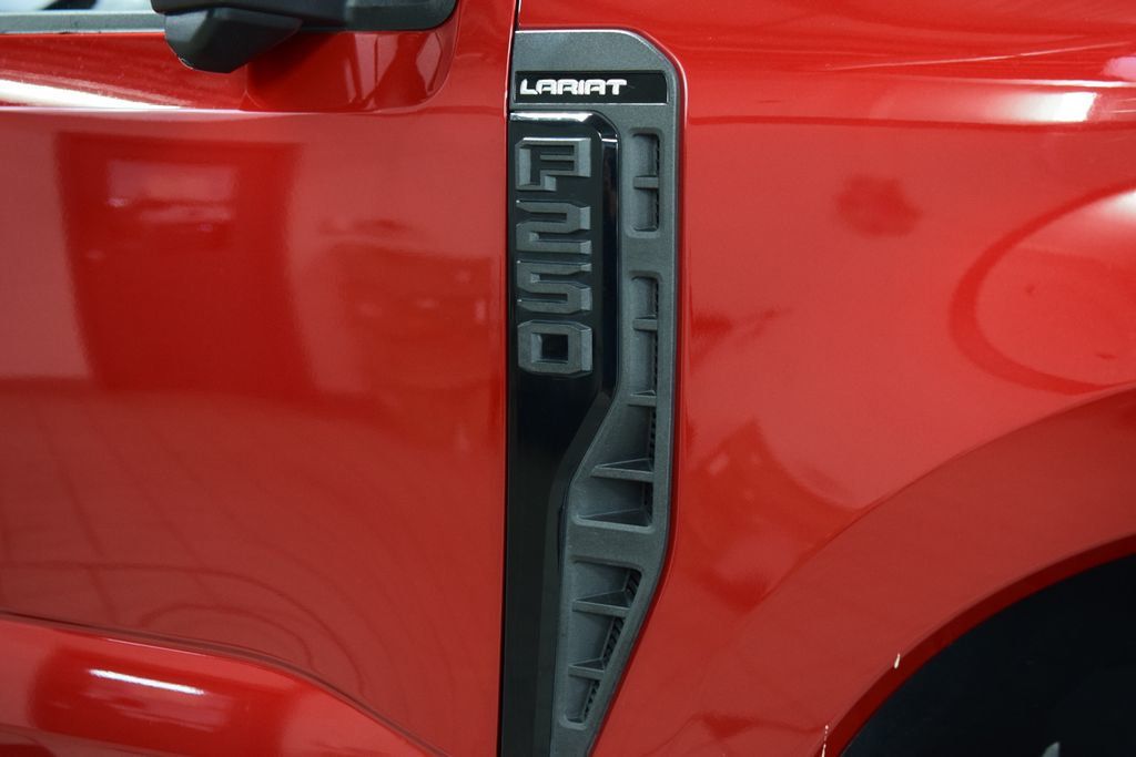 2023 Ford Super Duty F-250 SRW Lariat Ultimate Sport FX4 Lifted - 23061585 - 12