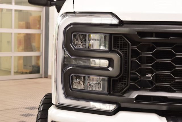2023 Ford Super Duty F-250 SRW Lariat Ultimate Sport Lifted - 23050139 - 9