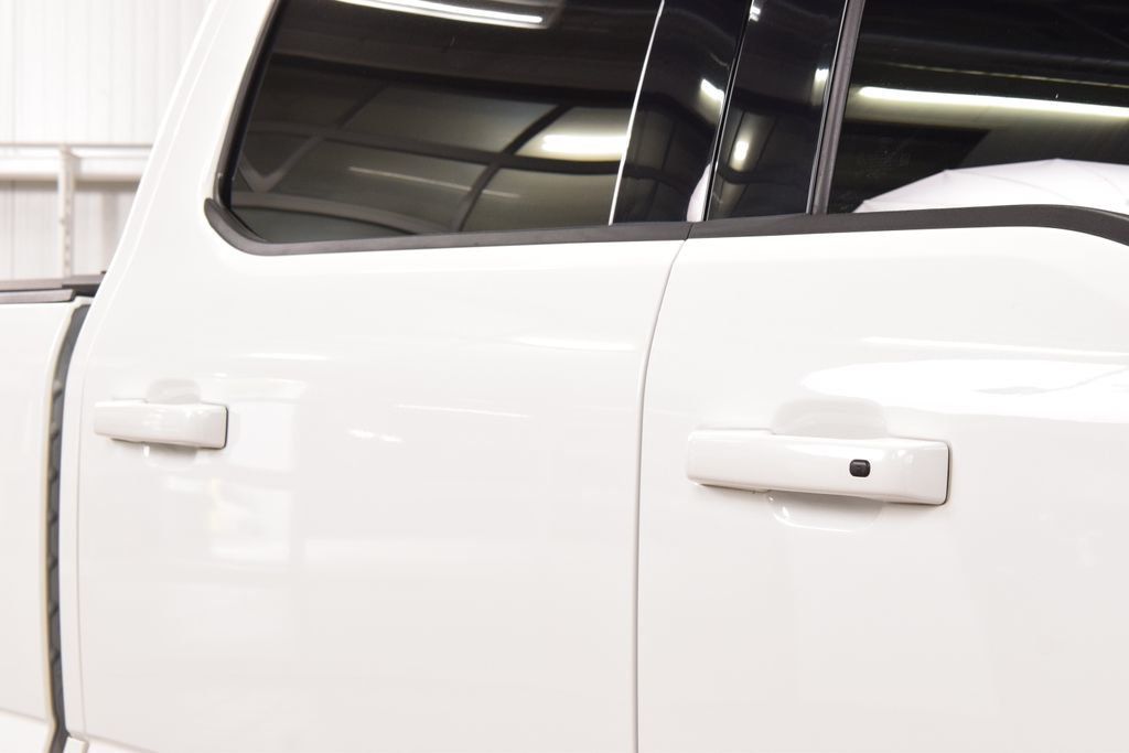 2023 Ford Super Duty F-250 SRW Lariat Ultimate Sport Lifted - 23050139 - 15