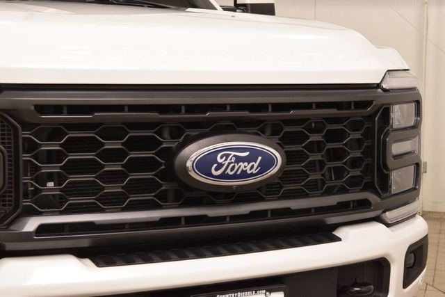 2023 Ford Super Duty F-250 SRW Lariat Ultimate Sport Lifted - 23050139 - 8