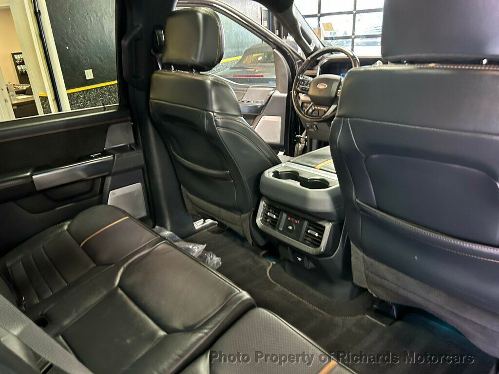 2023 Ford Super Duty F-250 SRW Platinum 4WD Crew Cab 6.75' Box - 23030422 - 19