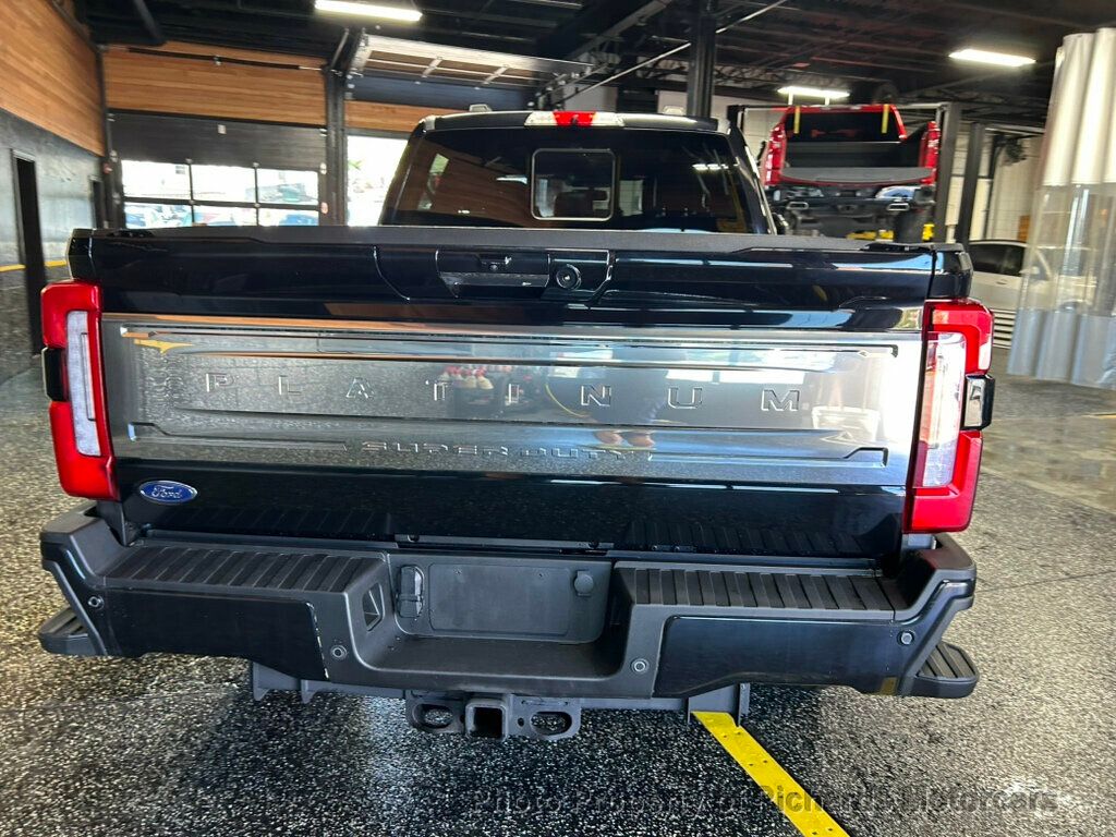2023 Ford Super Duty F-250 SRW Platinum 4WD Crew Cab 6.75' Box - 23030422 - 3