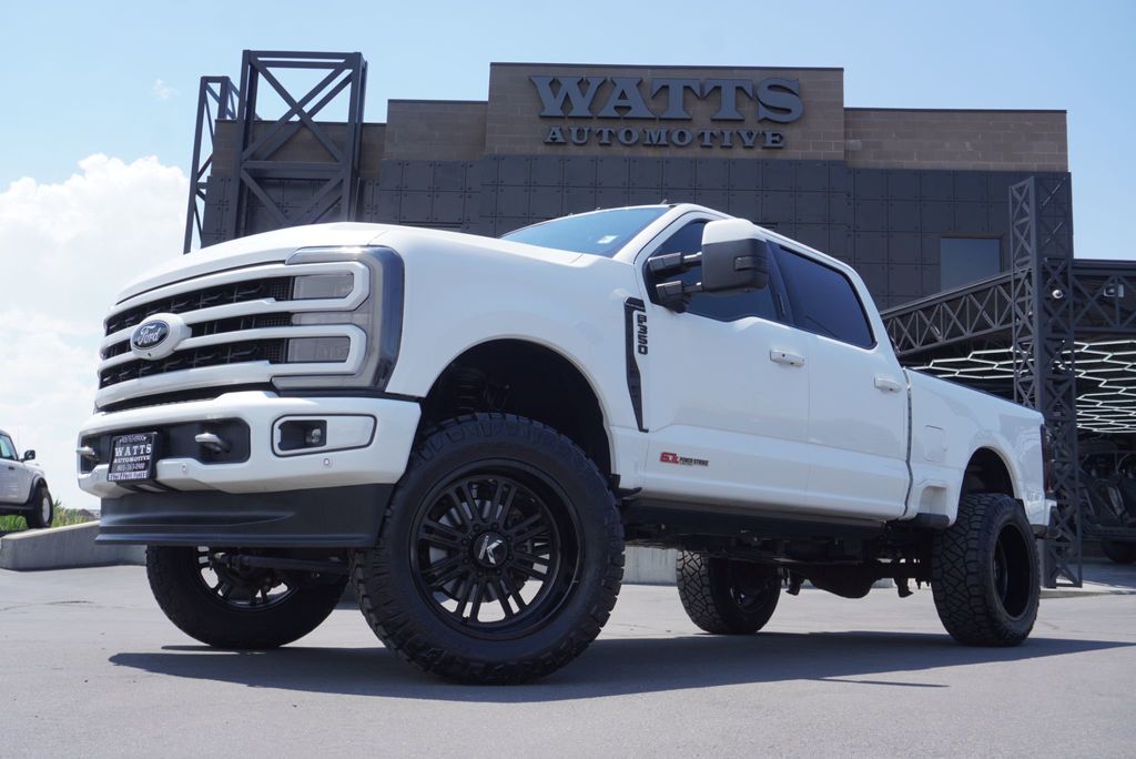 2023 Ford SUPER DUTY F-350 PLATINUM - 23043712 - 4