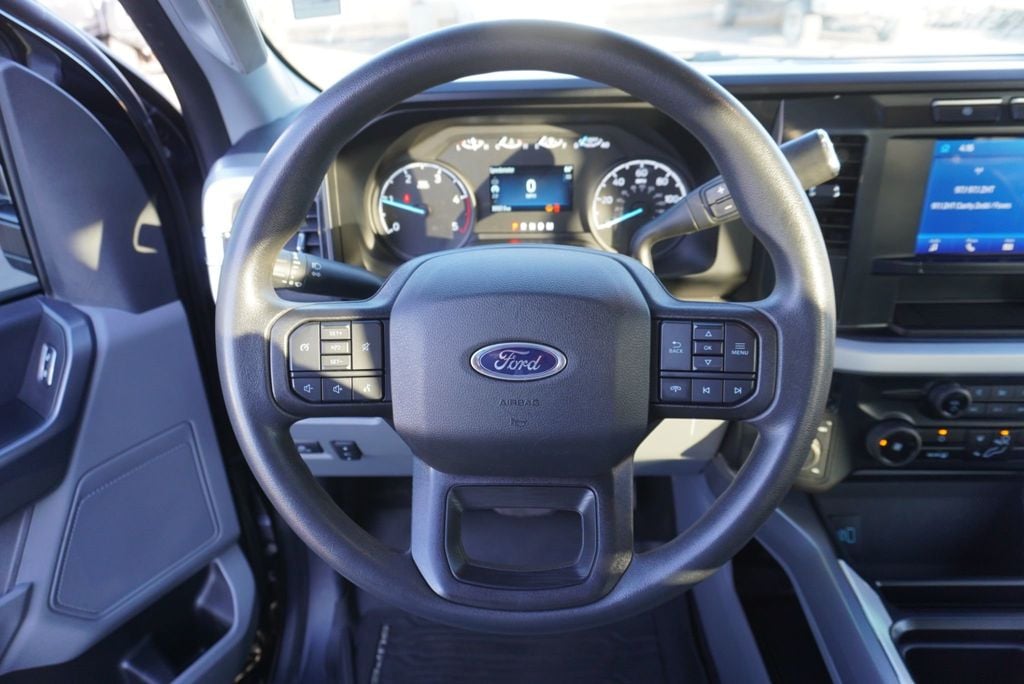 2023 Ford SUPER DUTY F-350 XLT - 22944735 - 32