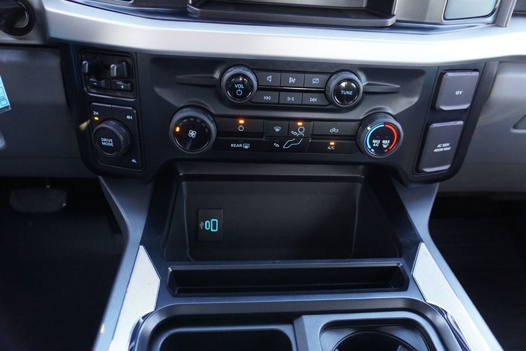 2023 Ford SUPER DUTY F-350 XLT - 22944735 - 41