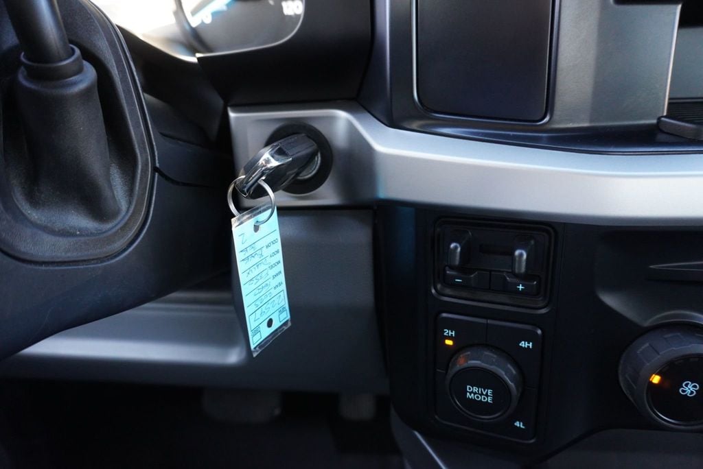 2023 Ford SUPER DUTY F-350 XLT - 22944735 - 42