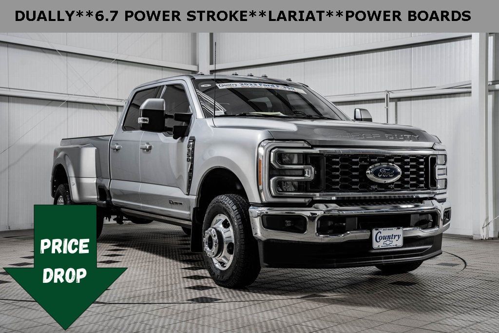 2023 Ford Super Duty F-350 DRW LARIAT 4WD Crew Cab 8' Box - 22677892 - 0