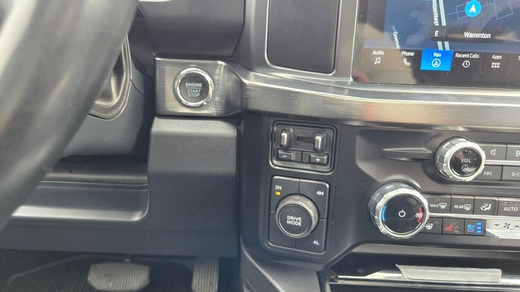 2023 Ford F-350 Lariat photo 21