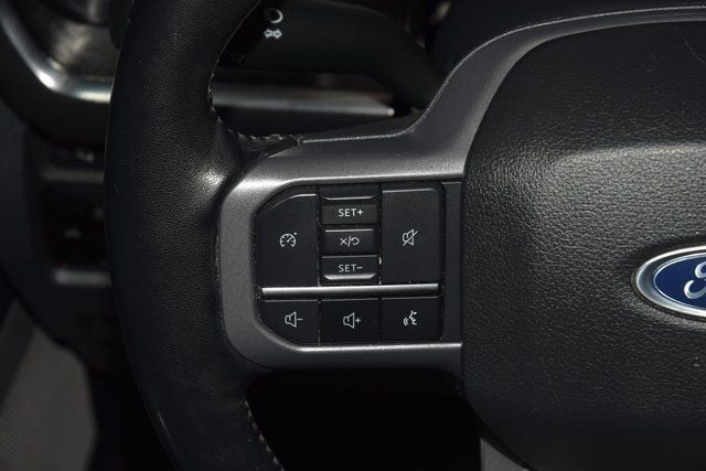 2023 Ford Super Duty F-350 DRW Lariat FX4 DRW - 22915693 - 32