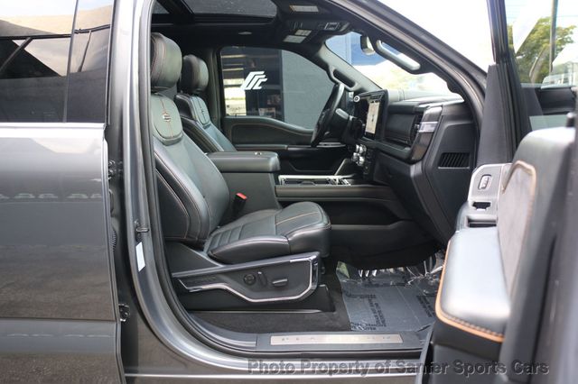 2023 Ford Super Duty F-350 DRW Platinum 4WD Crew Cab 8' Box - 22958198 - 38