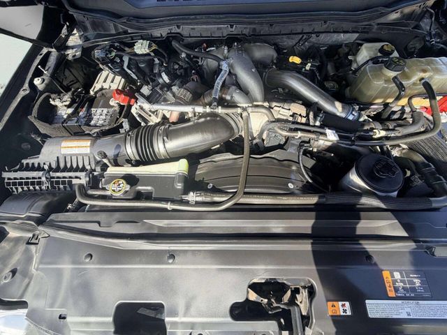 2023 Ford Super Duty F-350 DRW XL 4WD Crew Cab 8' Box - 23016875 - 13