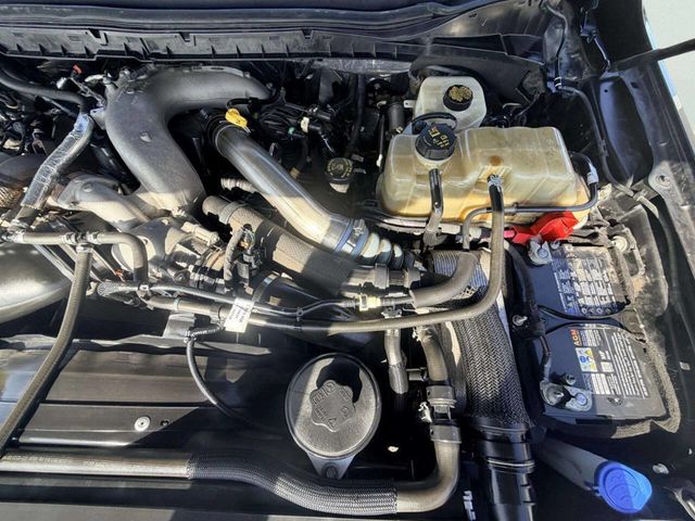 2023 Ford Super Duty F-350 DRW XL 4WD Crew Cab 8' Box - 23016875 - 14