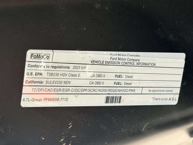 2023 Ford Super Duty F-350 DRW XL 4WD Crew Cab 8' Box - 23016875 - 16