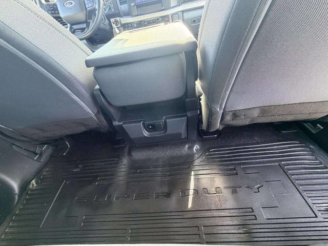 2023 Ford Super Duty F-350 DRW XL 4WD Crew Cab 8' Box - 23016875 - 24