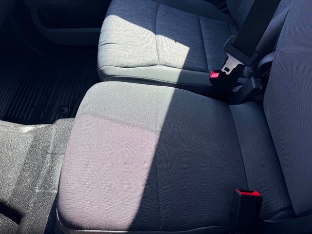 2023 Ford Super Duty F-350 DRW XL 4WD Crew Cab 8' Box - 23016875 - 44