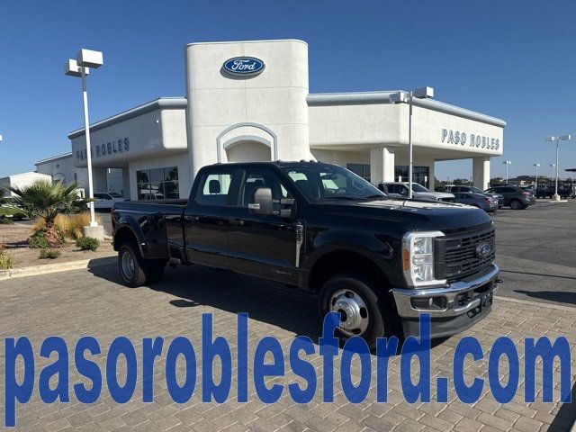 2023 Ford Super Duty F-350 DRW XL 4WD Crew Cab 8' Box - 22886157 - 0