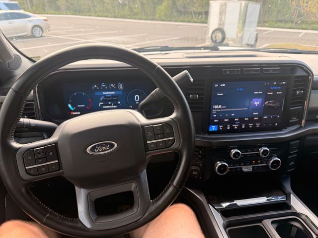 2023 Ford Super Duty F-350 DRW XL 4WD Crew Cab 8' Box - 23087449 - 1