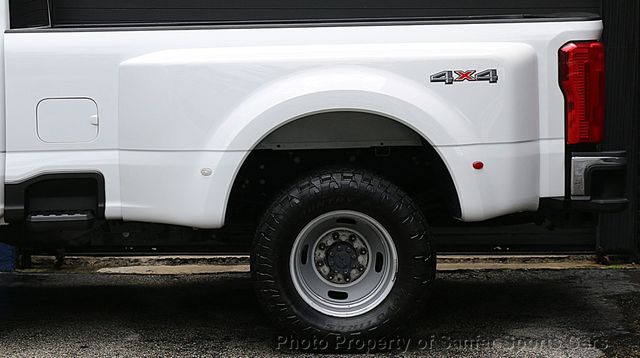 2023 Ford Super Duty F-350 DRW XLT 4WD Crew Cab 8' Box - 23054775 - 27