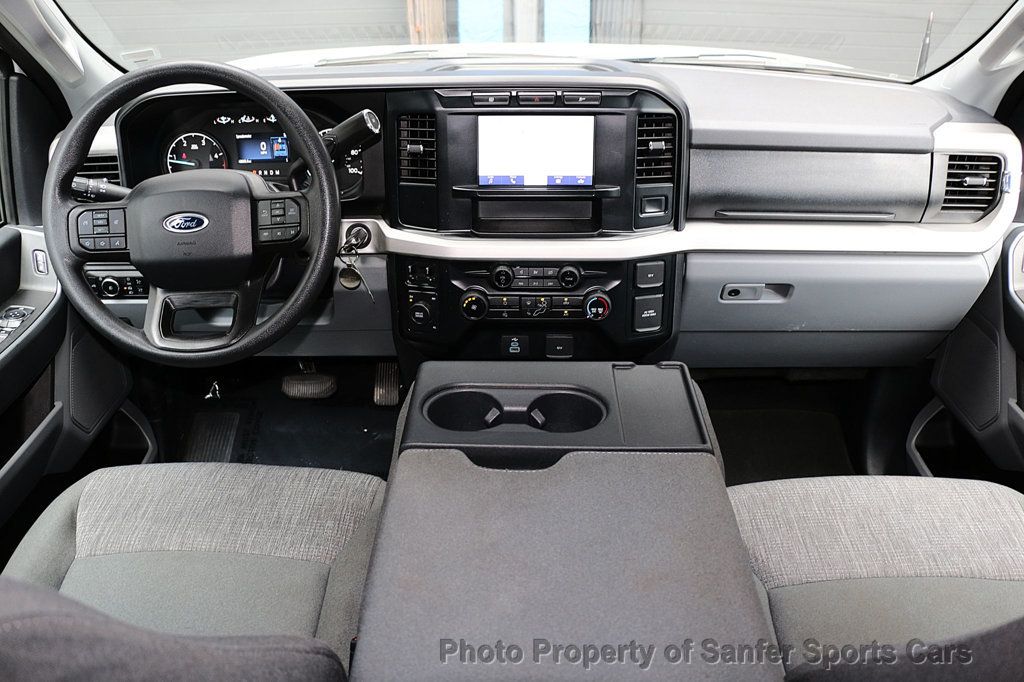 2023 Ford Super Duty F-350 DRW XLT 4WD Crew Cab 8' Box - 23054775 - 33
