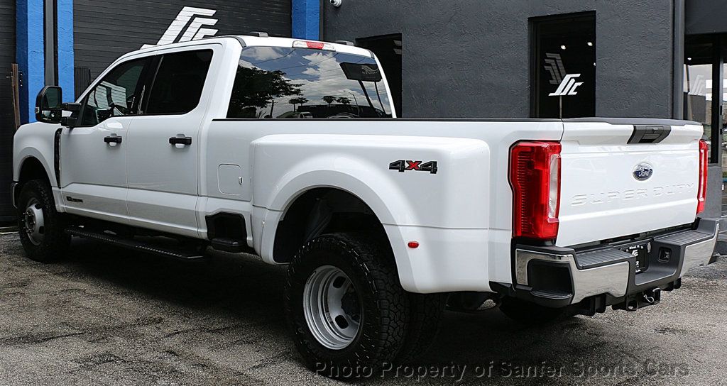 2023 Ford Super Duty F-350 DRW XLT 4WD Crew Cab 8' Box - 23054775 - 4